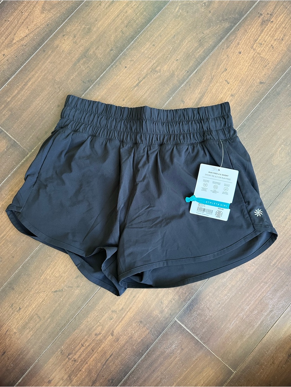 Athleta Girls Run Free 2.5 Black Running Shorts